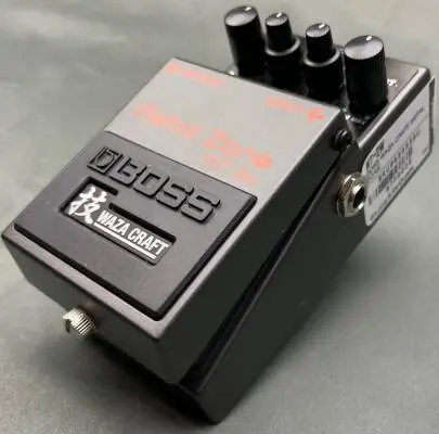 BOSS - MT-2W Waza Craft Metal Zone Pedal 2